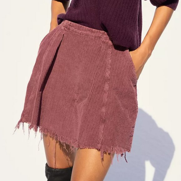 Free People Dresses & Skirts - 🔥🌟HOST PICK🔥🌟Free People - Mini Skirt